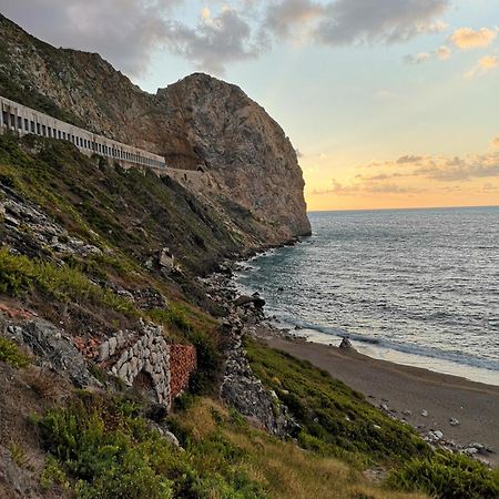 Camping B&B Gioiosa Gioiosa Marea Exterior foto