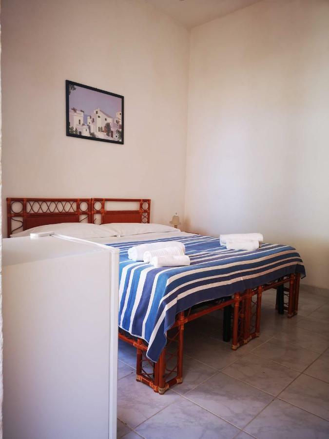 Camping B&B Gioiosa Gioiosa Marea Exterior foto